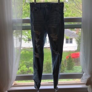 American Eagle ripped skinny jeans